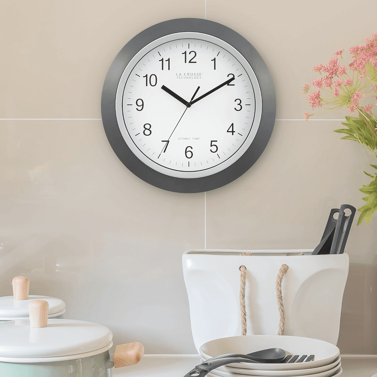 8 Best Kitchen Wall Clocks for Your Home